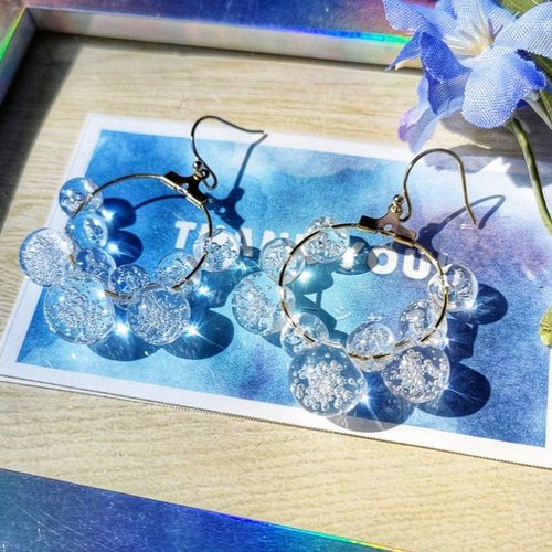 【1212】マーブルスクエアと鈴ビーズのピアス／イヤリング 鈴丸 バブル ビーズ ピアス/イヤリング ピアス（フック・チェーン