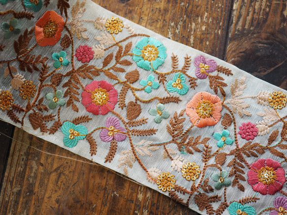 印度刺繡絲帶編織 10.5cm 寬米色 (34) 第1張的照片