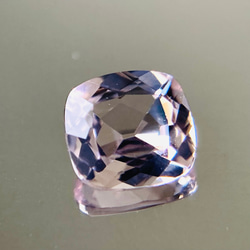 モルガナイト【MORGANITE】　ピンク 1枚目の画像