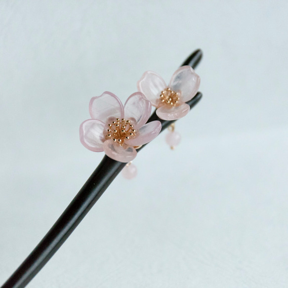 桜 天然石ローズクォーツ かんざし 木製 檀木 簪 ヘアアクセサリー　髪飾り 3枚目の画像