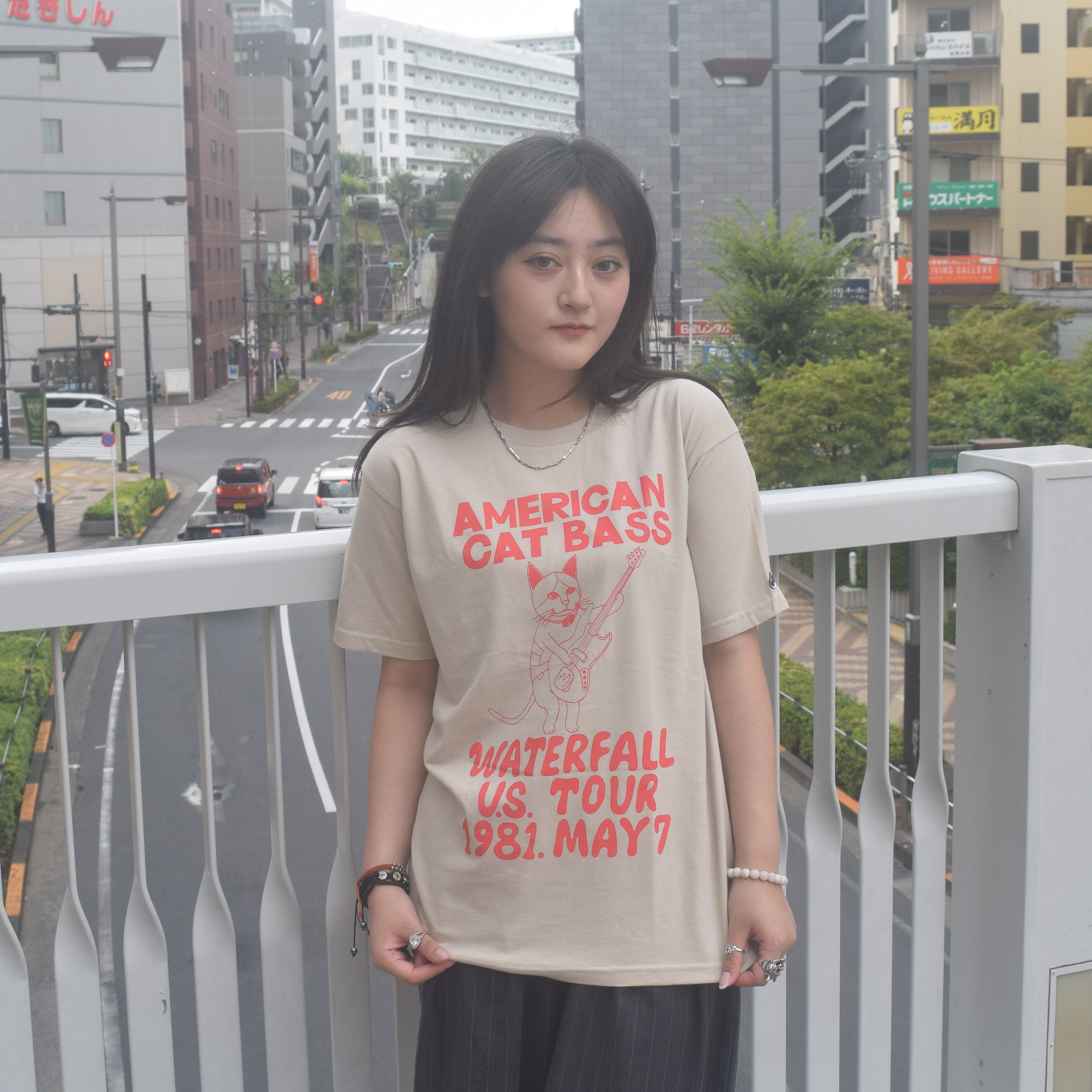 猫ツアーT「猫ベース」（レコードワッペン）　サンド　Sサイズ　夏　WATERFALLオリジナル　生産数量限定品