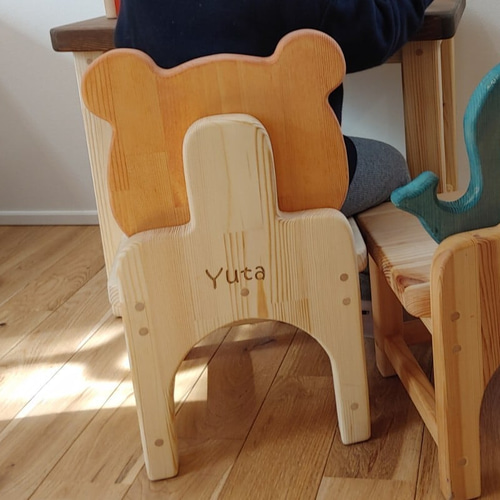 ネコ　　猫　　イス　　椅子　　子供用イス　職人手作り ネコ 猫 イス 椅子 子供用イス 職人手作り 【公式通販】