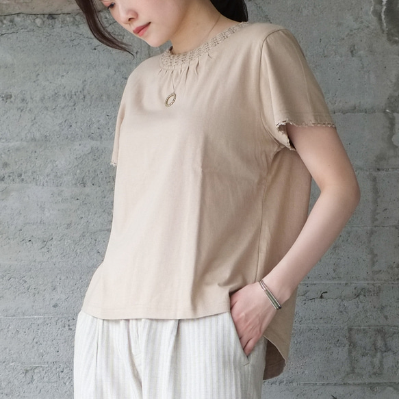 再販】大人のTシャツ かぎ針編み半袖カットソー(21s-14)サンド 再販】大人のTシャツ かぎ針編み半袖カットソー(21s-14)サンド