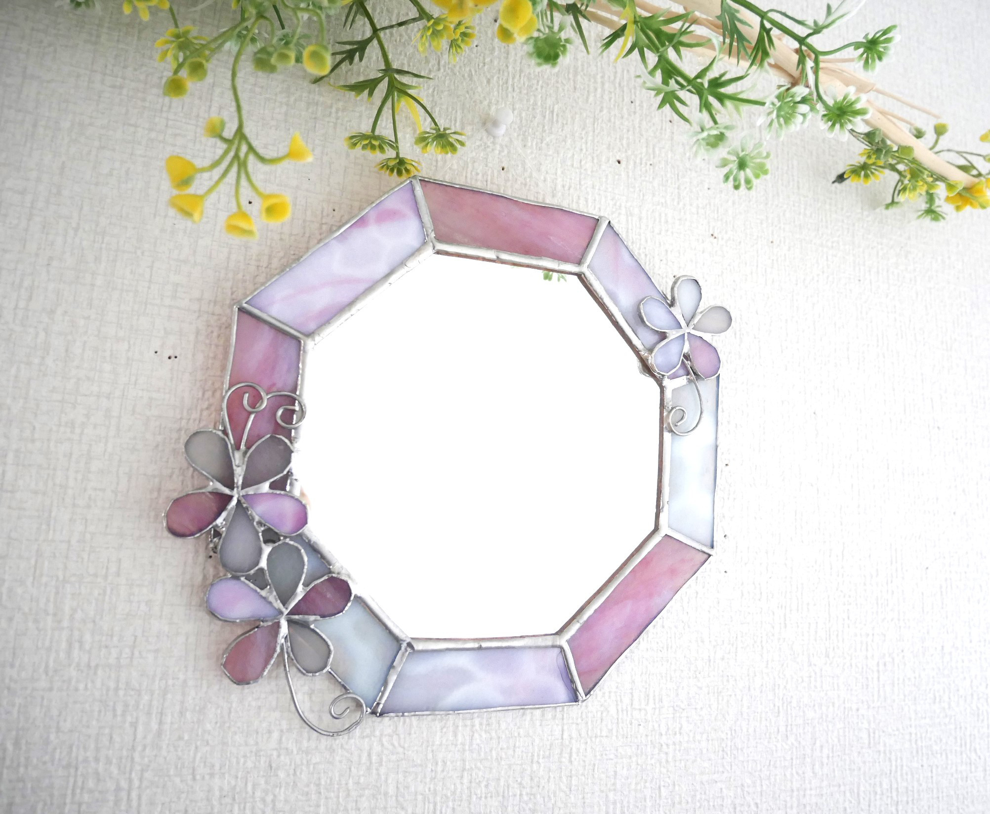 *✴︎:.｡ピンク×ホワイトの八角形の鏡♪　(20size/Max23)