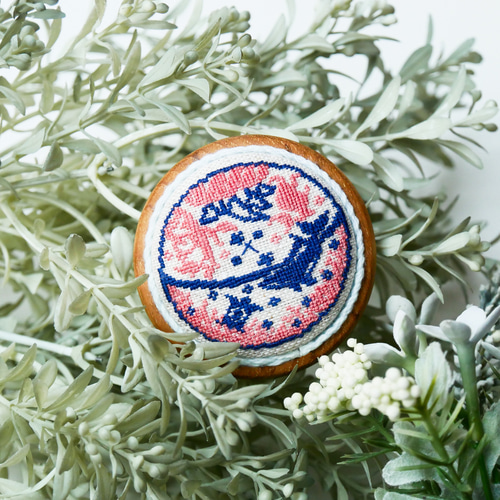 オーストラリア 刺繍くるみボタンブローチ/ヘアゴム nations
