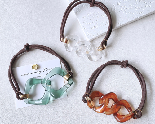 ポイント花 べっ甲柄 にゃんこ ヘアゴム ポイント花 べっ甲柄 にゃんこ ヘアゴム mofusand にゃんこのおかお