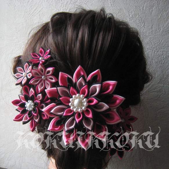 洋風つまみ細工＊髪飾り・ヘッドドレス【濃淡ピンクと黒】卒業式