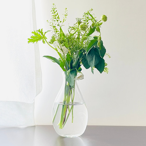 ガラスの花瓶 一輪挿し・花瓶・花器 F-GLASS 通販 11751193｜Creema