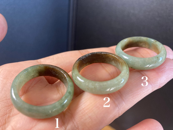 RG23-109 美品 23.0号 ミャンマー産 天然 本翡翠 リング 指輪 硬玉 くりぬき 誕生石 3枚目の画像
