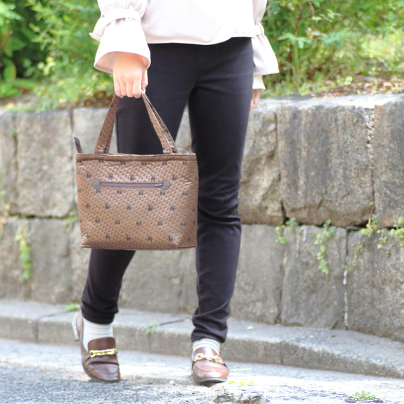 チョコレートブラウン色がかわいい◎お出かけハンドバッグ 6枚目の画像