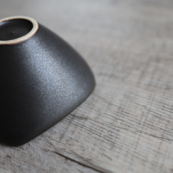 【陶器】黒釉スクエアbowl ss 4枚目の画像