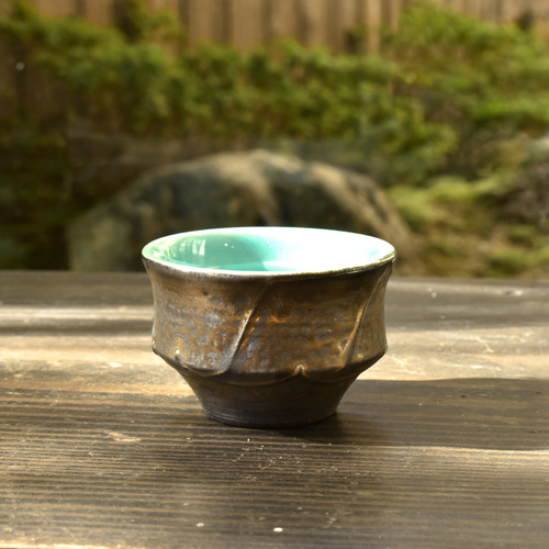 黒金蒼釉ぐい呑(角) / 黒川正樹 おちょこ・ぐい呑み・徳利 京都