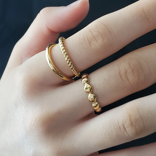 ゴールドボールチャーム リング 新価格】メタルボールリング（フリーサイズ）（ゴールド／シルバー