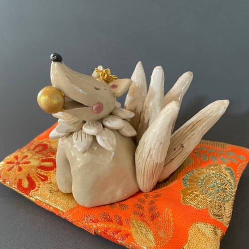 限定3】九尾キツネの置き物 九尾狐 きつね 瑞獣 その他置物 TARACO