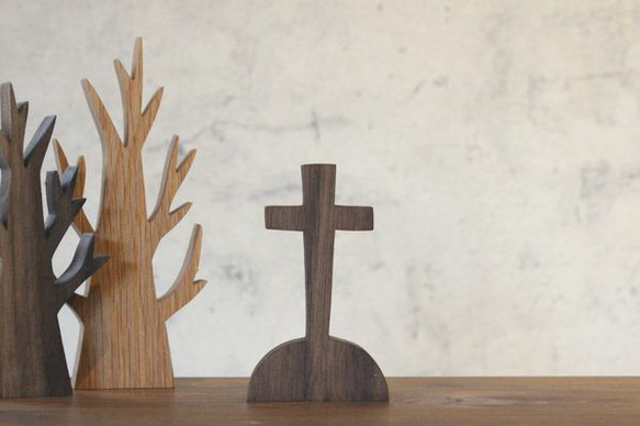 [免運費] 萬聖節裝飾品墳墓 A 型木製雜貨實木十字斯堪的納維亞室內裝飾雜貨恐怖物品 第1張的照片