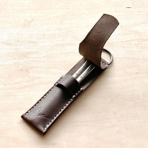 【500円引きクーポン】 和武器にピッタリ スタッキング箸のレザーケース /ダーク バーベキュー・調理用品