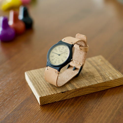 カシオ CASIO チープカシオ 本革レザーベルトカスタム 栃木レザーで仕立てる チープカシオ 本革カスタム｜ホワイトヌメ