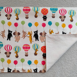 気球と風船と動物柄のお弁当入れ3点セット(白色) 5枚目の画像