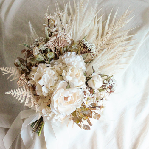 ベージュ＆ホワイトのニュアンスブーケ♡ウェディングブーケ