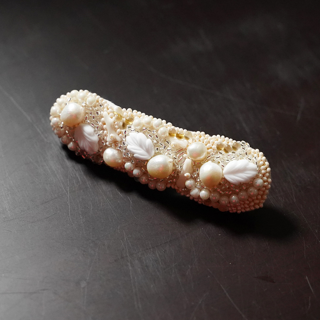 絵画の中の女性達　バレッタ4