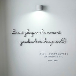 ココシャネル名言（Ｌサイズ）　 ワイヤーアート ワイヤークラフト ワイヤーレタリング 壁飾り 3枚目の画像