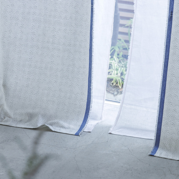 自然素材 綿 コットン 100％ カーテン 生地耳ブルーカーテン「ヒビアイボリー」自然素材カーテン　ナチュラルカーテン 4枚目の画像