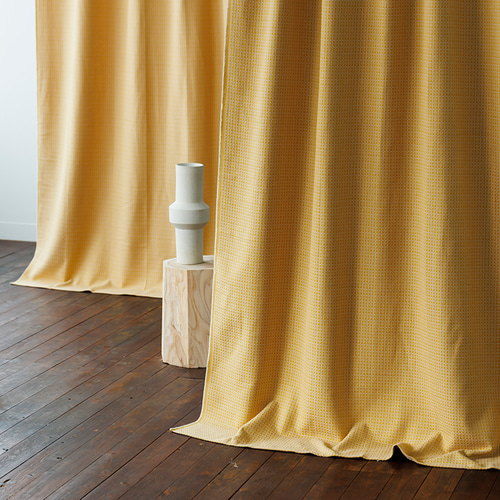 Beatrice LAVAL リネンカーテン・ハルマッタン・イエロー45 新品 Beatrice LAVAL リネンカーテン・ハルマッタン・イエロー45 新品