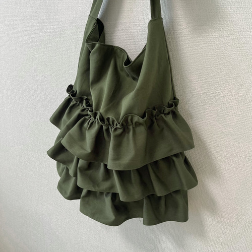 ショルダーバッグ　ハンドメイド　カーキ　アンティークゴールド セリーヌ CELINE ビックバックバケット 2WAY カーキ/シルバー
