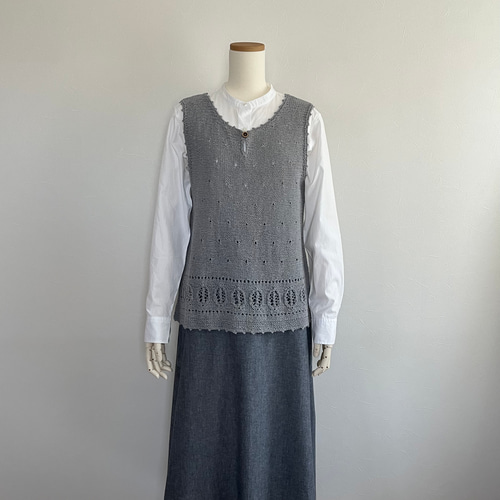送料無料》リネン透かし編みベスト ニット・セーター Knit mania