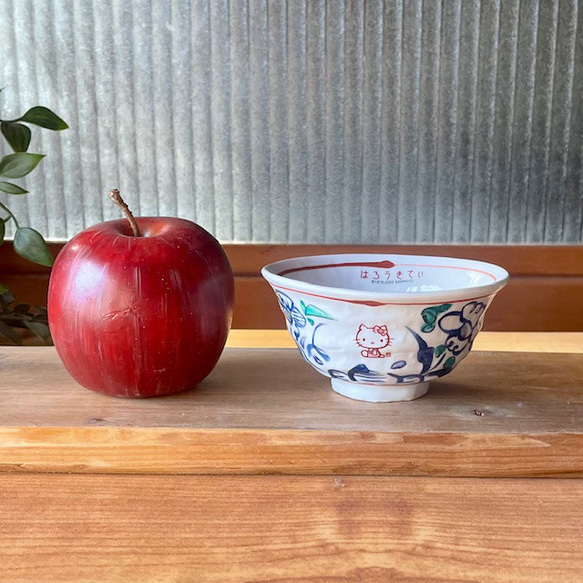 サンリオ ハローキティ×麦山窯 ろくべ型豆茶碗 - Hello Kitty 紅（あか） 8枚目の画像