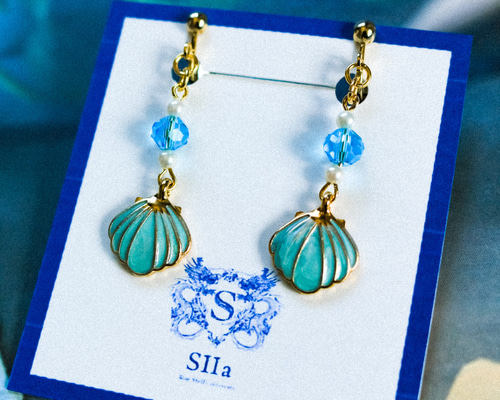 1420 スカイブルーゴールドフラワー　ハンドメイド　イヤリング 1420 スカイブルーゴールドフラワー ハンドメイド イヤリング