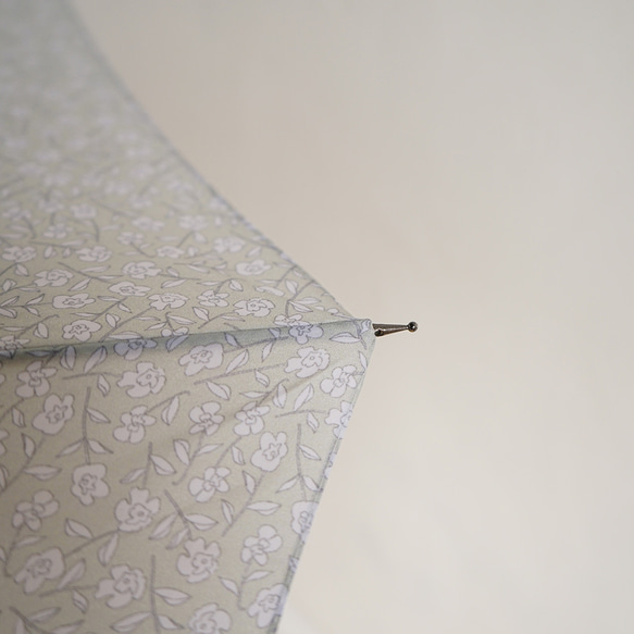竹の傘 blowing flower grey 晴雨兼用 長傘 ALCEDO 161020 日傘 雨傘 小花柄 グレー 16枚目の画像
