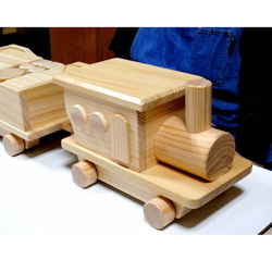 積み木連結機関車18ピース・木のおもちゃ 2枚目の画像