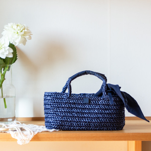 ヘリンボーン編みのかごバッグ【麦わら色×白】 かごバッグ mei mei