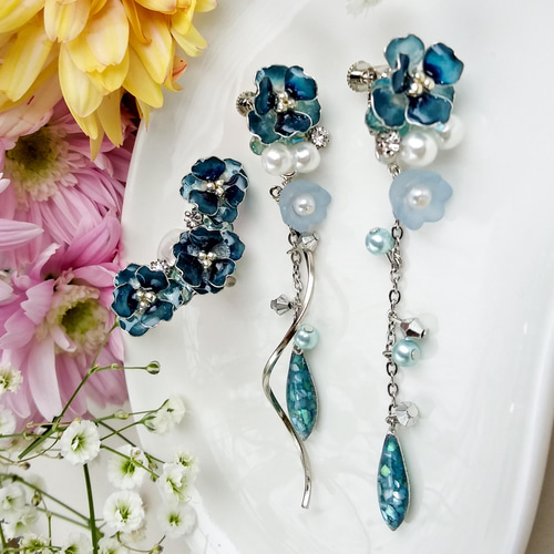 arpeggio ハンドメイド 花モチーフ すがすがしい イヤーカフ(左耳用)