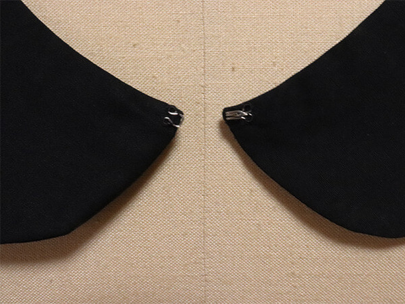 【つけ襟】シンプルで着けやすい！丸襟の付け襟・S【黒】 5枚目の画像