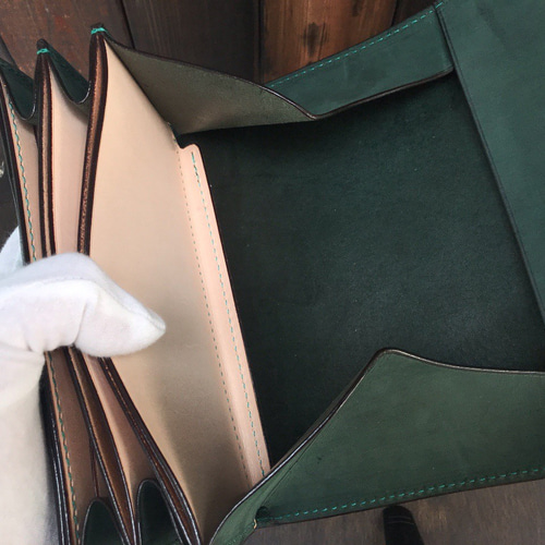 5/3再販在庫あり 昔の金庫の色 使い易さ抜群！ギャルソン長財布