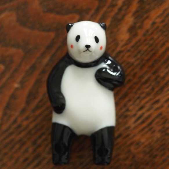 パンダの熊造　箸置き（ほっぺ） 4枚目の画像