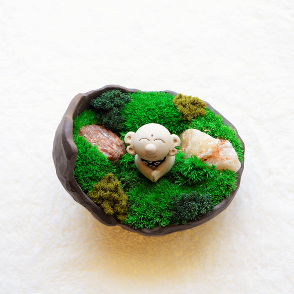 不思議な苔庭のお守り幸せ地蔵しゃま（ＭＥＮ）　　　　❤︎癒しのギフト❤︎お正月ハンドメイド2026❤︎ 5枚目の画像