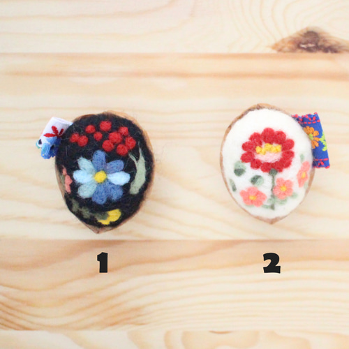 羊毛フェルト・くるみピンクッション（カロチャ刺繍柄） その他