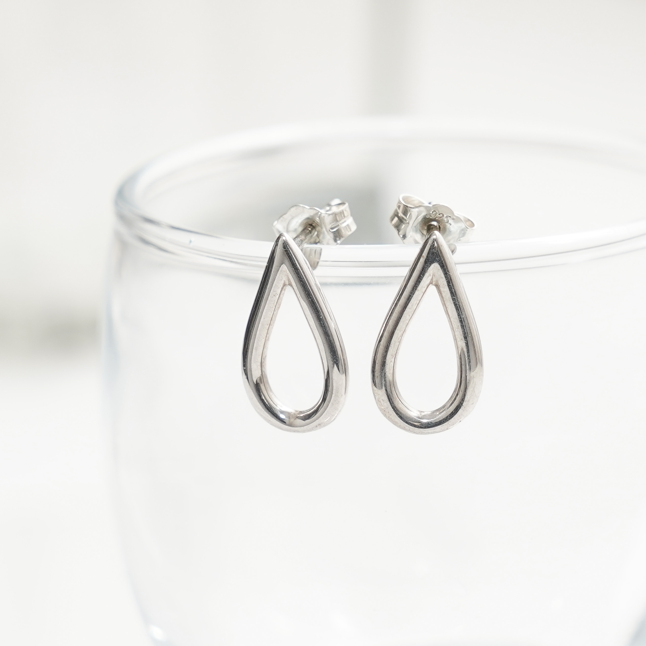 雨つぶ＊滴＊しずくピアス《送料無料》PY-170