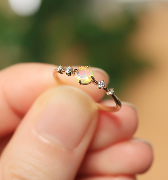 珍貴蛋白石和鑽石 K18 戒指圓形切割 ~Ello Lily~ 十月生日石 第6張的照片