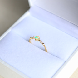 珍貴蛋白石和鑽石 K18 戒指圓形切割 ~Ello Lily~ 十月生日石 第5張的照片