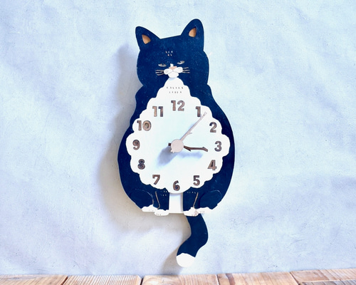 ハチワレ猫 ショート レギュラーサイズ 時計 木製 振り子時計