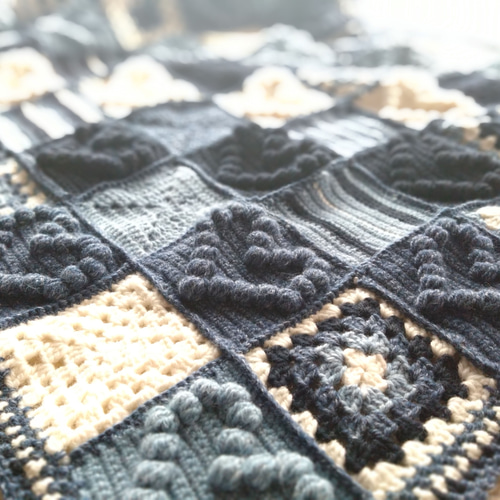 デニムカラーのブランケット*膝掛*モチーフ繋ぎ* その他インテリア雑貨