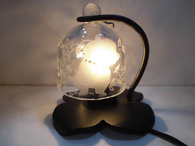 アイアン&グラスリッツェン　ランプ　犬