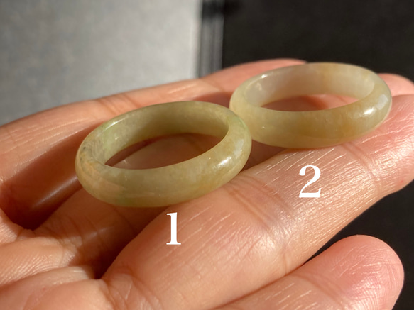 RG23-115 美品 20.5号 ミャンマー産 天然 本翡翠 リング 指輪 硬玉 くりぬき 誕生石 2枚目の画像