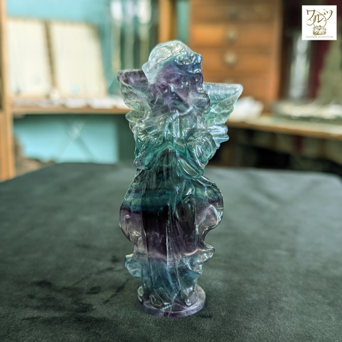 フローライトの天使 L【浙江省産】 天然石 ワルツ 通販 11856950