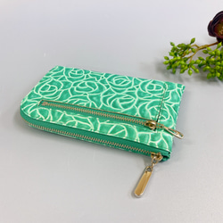 薄くて軽いコンパクトな財布 10枚カードポケット エナメルローズ ／ グリーン 【スクイーズ】 4枚目の画像