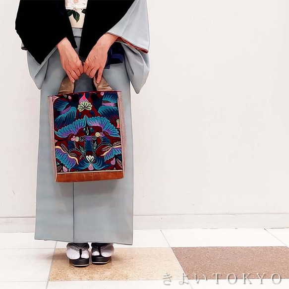 スザニ・総刺繍鳥さんのバッグ【A4が入ります】/着物に合うバッグ